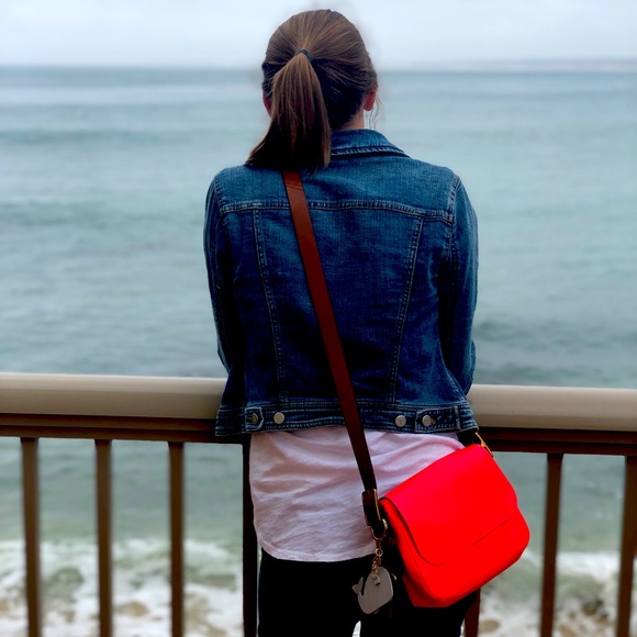 Meet your Posher, Dana - Picture 1 of 1